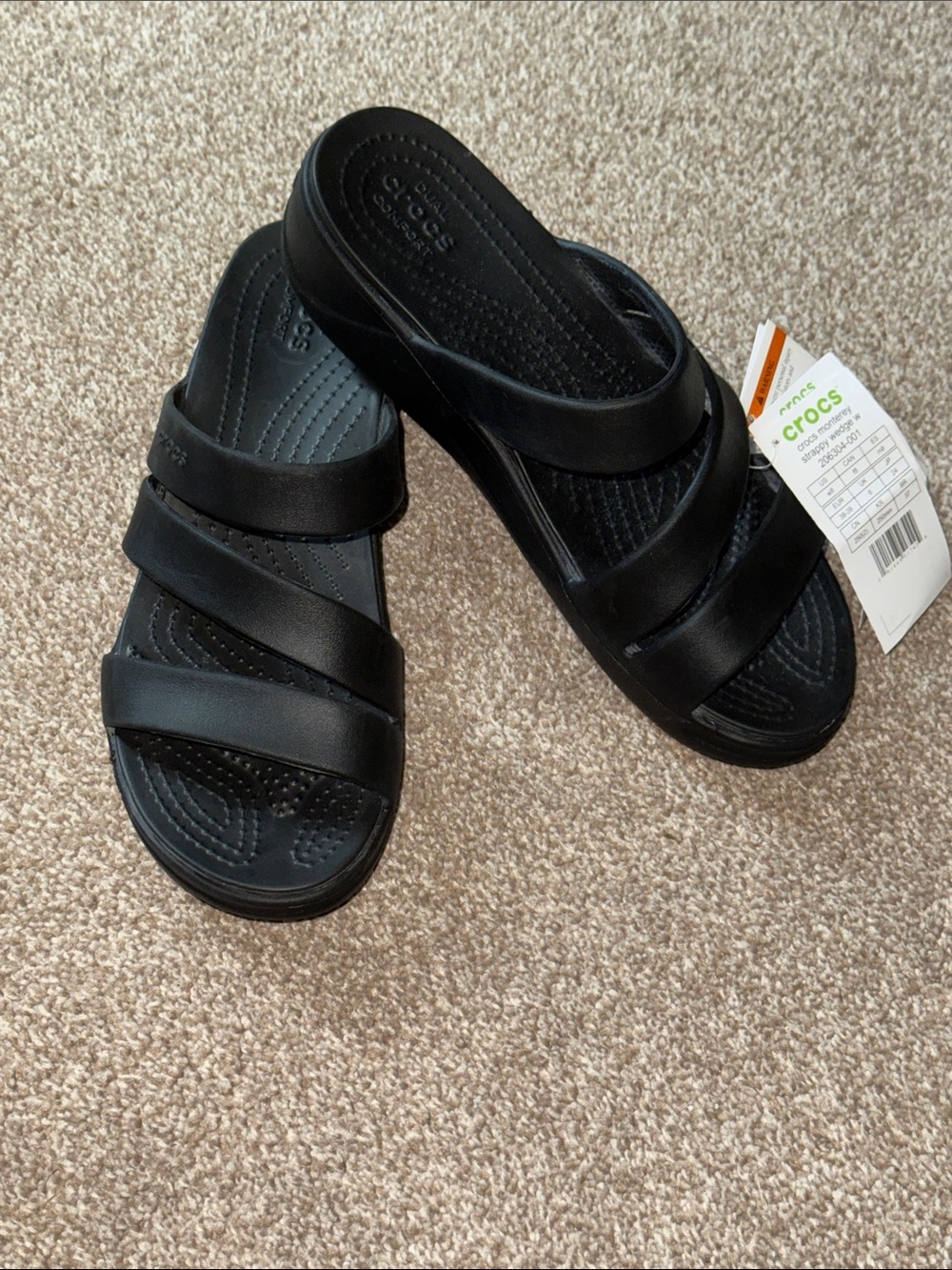 CROCS Monterey strapping wedge Black Triple-Strap Slide Sandals